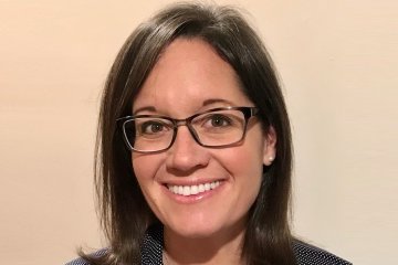 Jennifer Herzog headshot