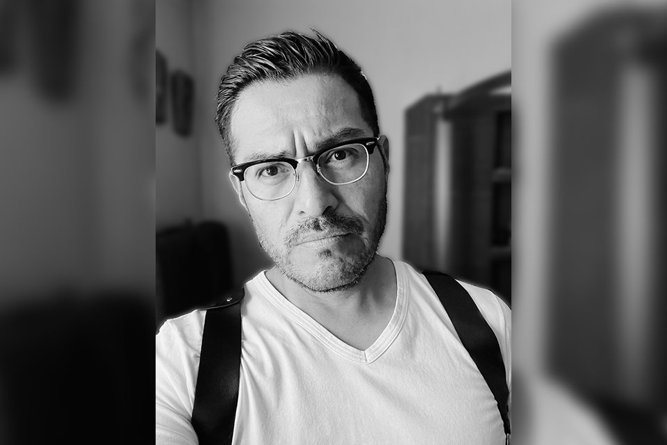 Byron Aspaas, poet Byron Aspaas, poet